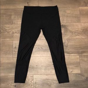 Black Fabletics Leggings